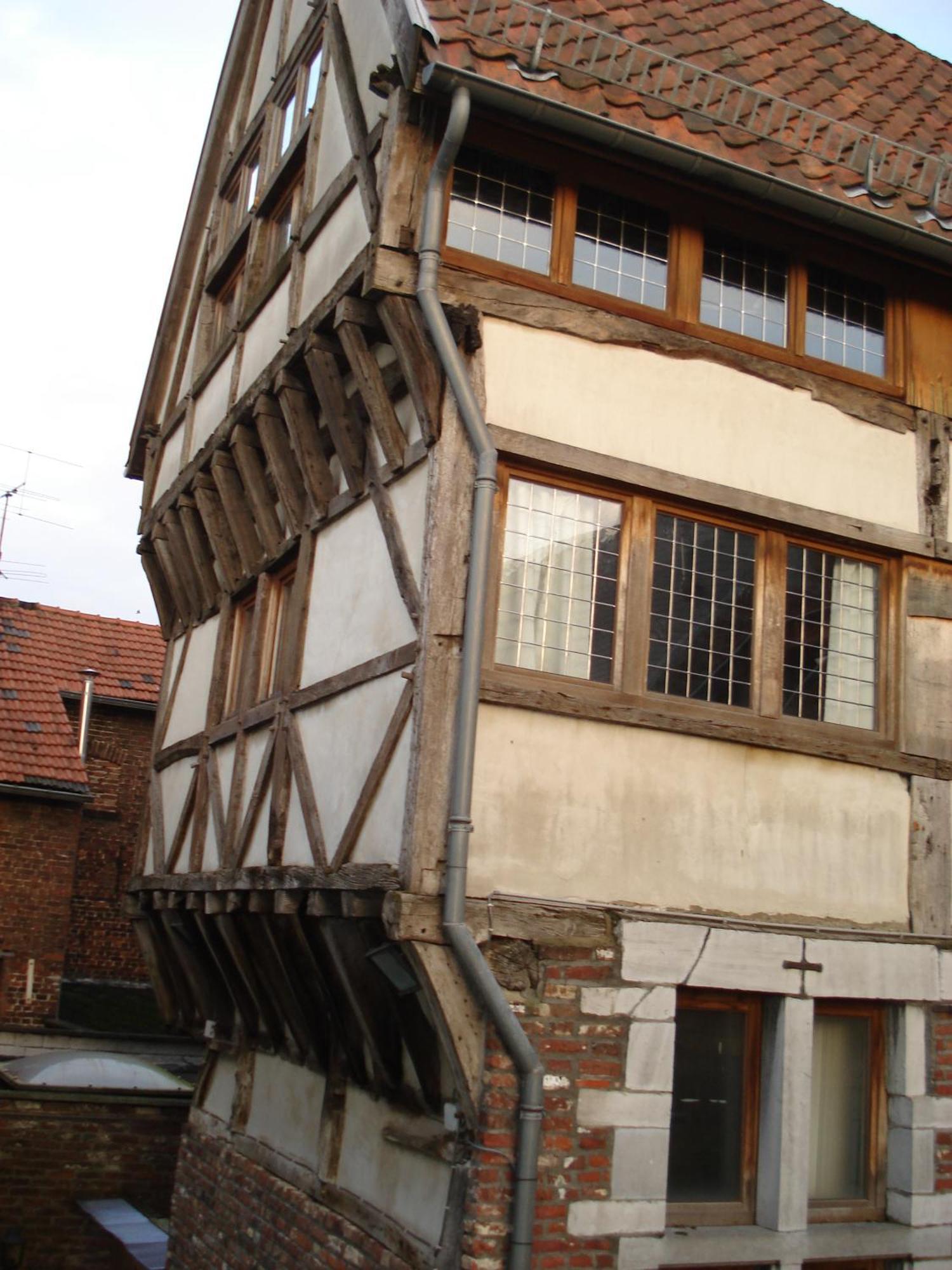 Aparthotel De Beek Anno 1410 Sint-Truiden Exterior photo